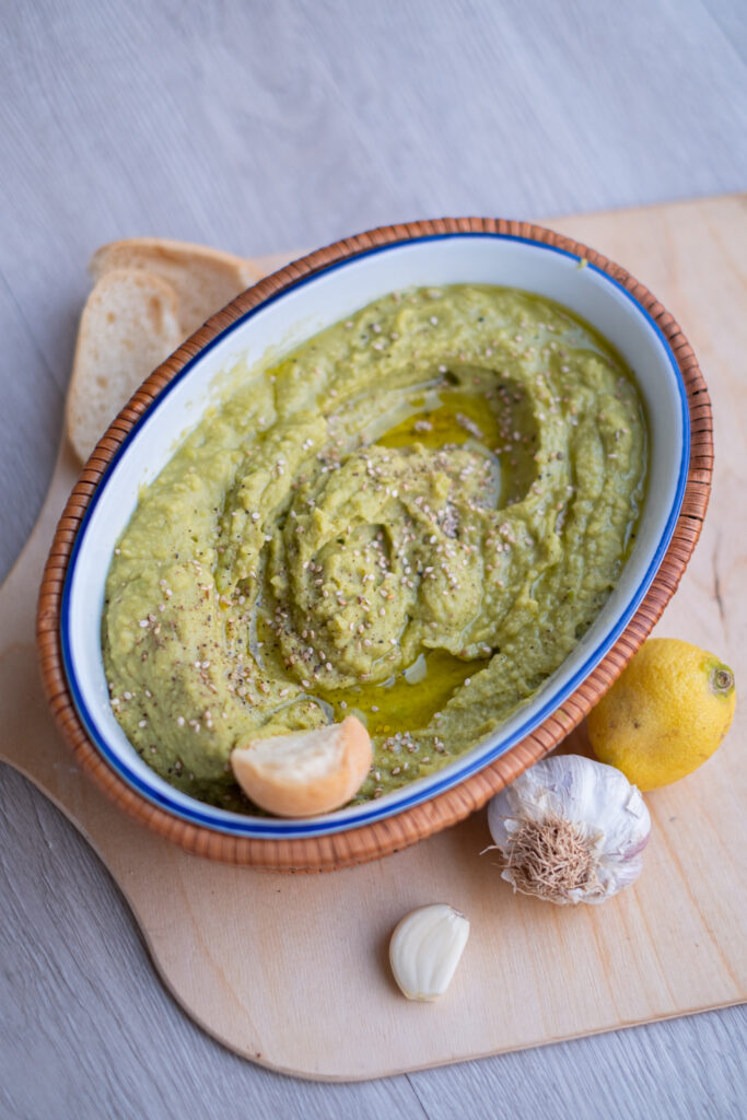 hummus di piselli spezzati