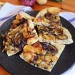 focaccia patate zucchine e cipolla senza glutine veloce e senza lievitazione