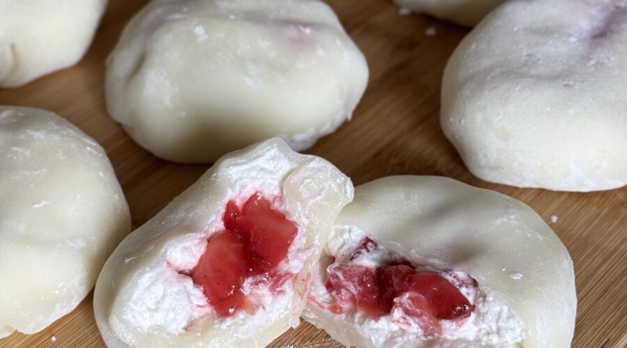 Mochi giapponesi senza glutine alle fragole